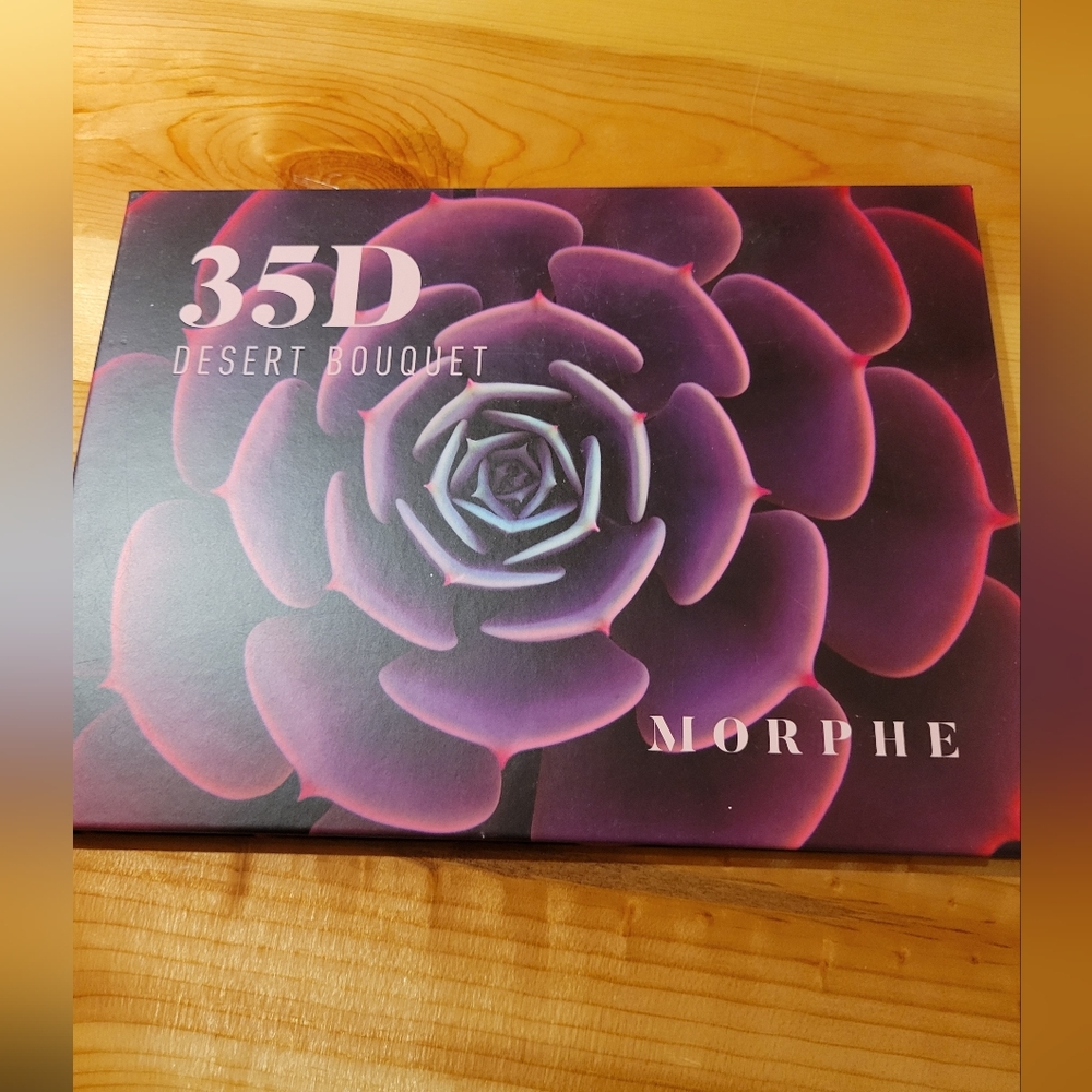 Morphe 35D Desert Bouquet Eye Shadow Palette New